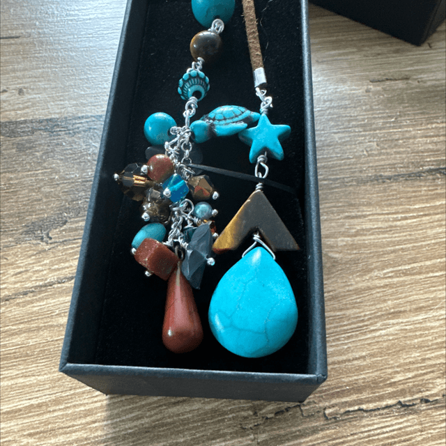 Lariat Necklaces 